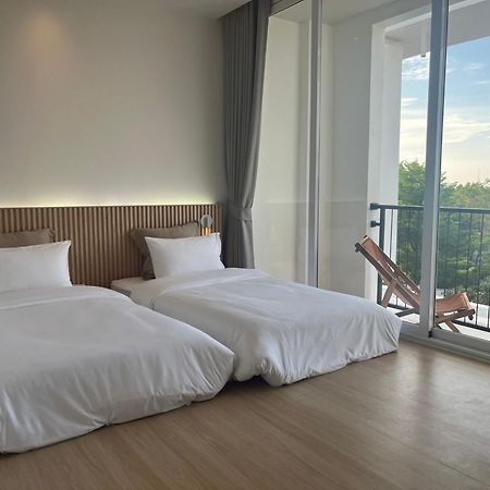 Punn Hotel Korat Nakhonratchasima Exteriör bild