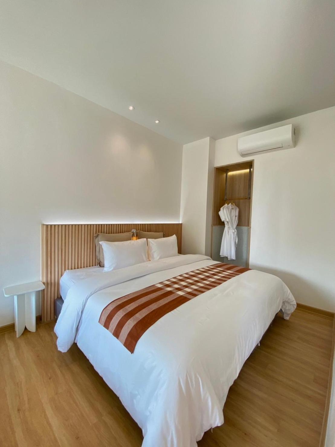Punn Hotel Korat Nakhonratchasima Exteriör bild