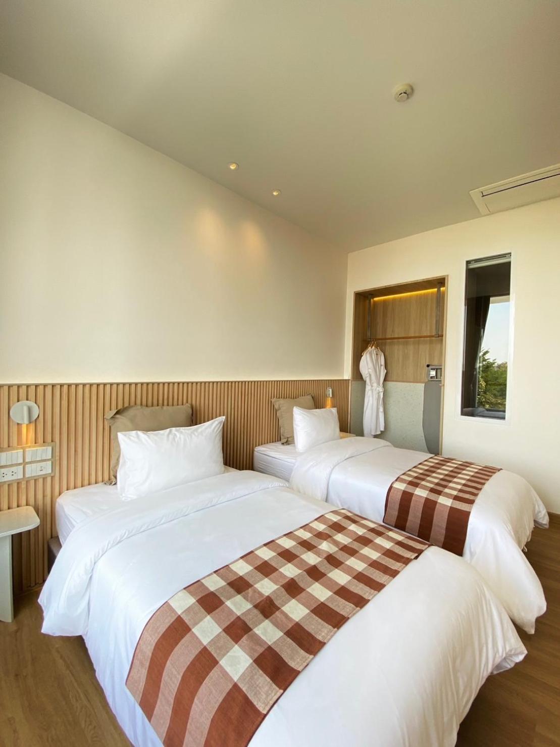 Punn Hotel Korat Nakhonratchasima Exteriör bild