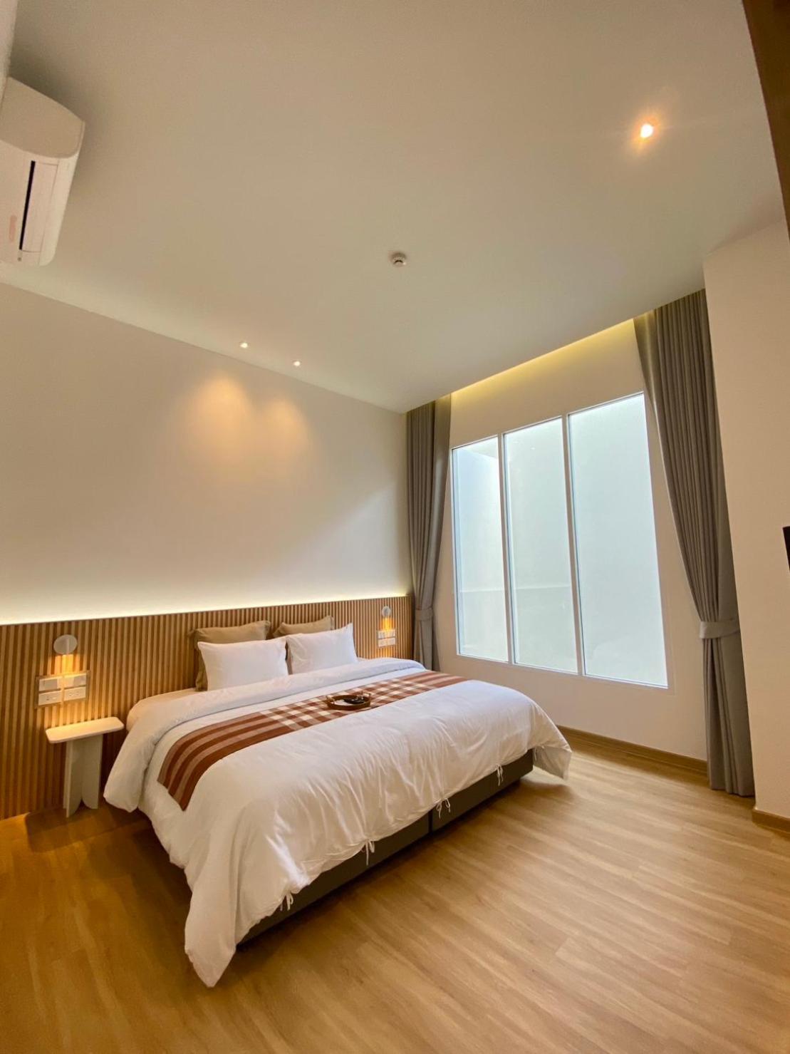 Punn Hotel Korat Nakhonratchasima Exteriör bild