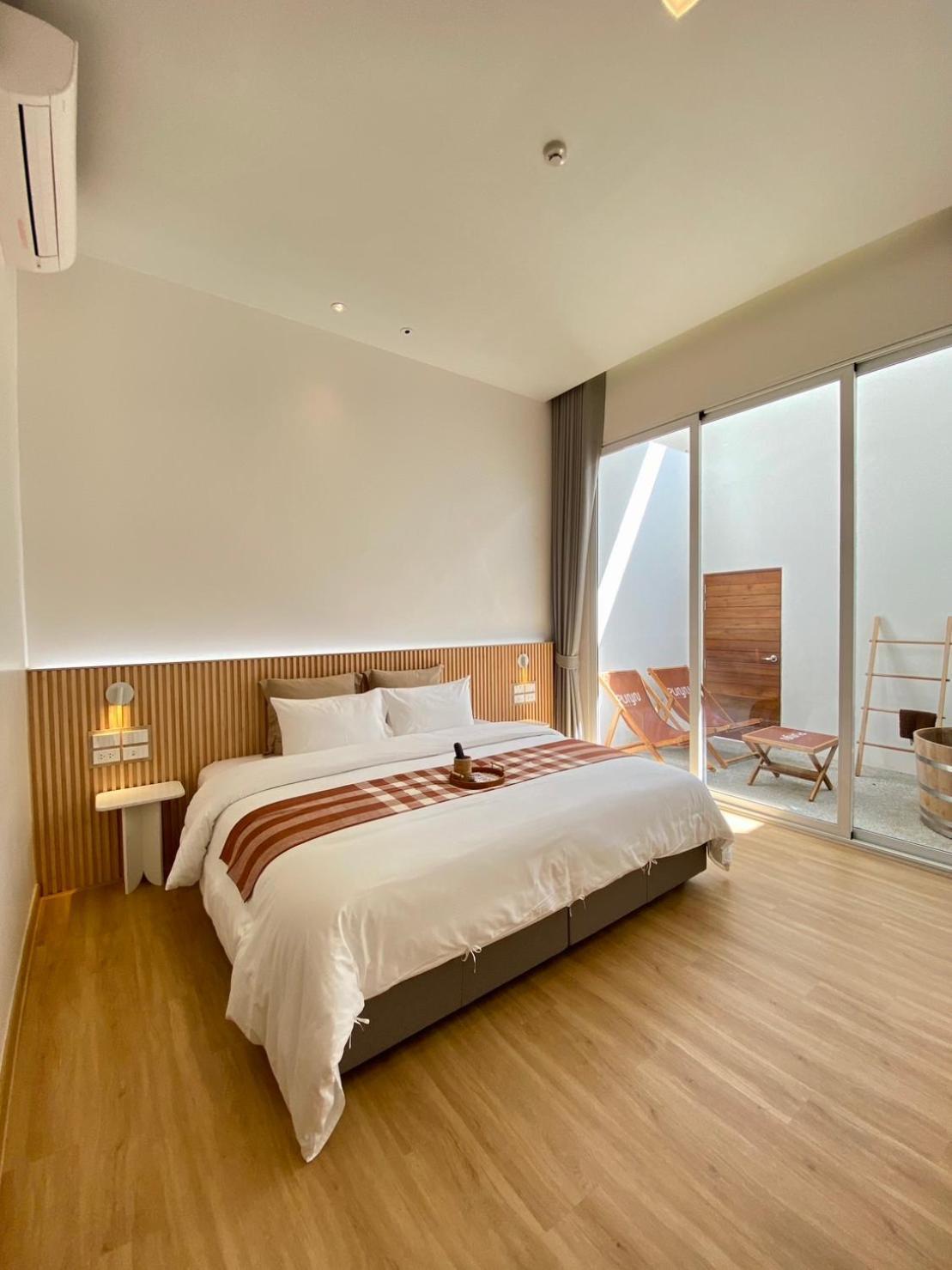 Punn Hotel Korat Nakhonratchasima Exteriör bild