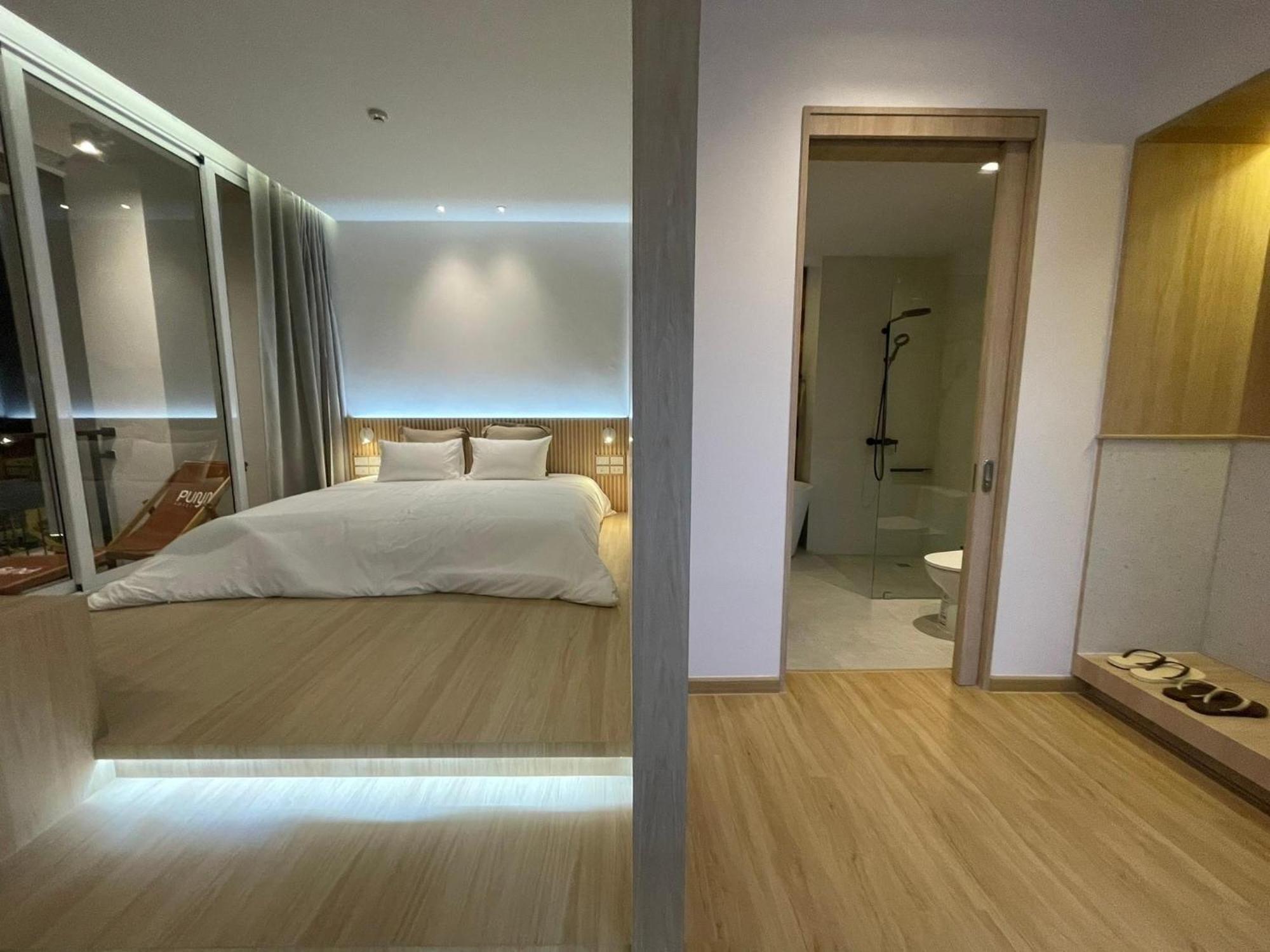 Punn Hotel Korat Nakhonratchasima Exteriör bild